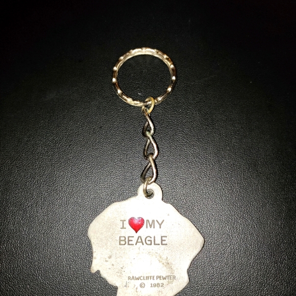 Beagle Keychain - Picture 2 of 2